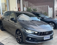 Fiat New Tipo 1.6 Mjt S&S 130CV restyling 2021-  5 porte Sport / pak black (Cerchi 18° - fari Technology led - Gruppi ottici posterio a led bruniti - quadro digitale - retrocamera- sensori park anteriori /posteriori)
