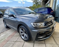 Volkswagen Tiguan 1.6 TDI 116 CV R-LINE "Fari Full Led+Gruppi ottici posteriori a led+ Quadro digitale+ Cerchi da 19°"