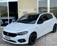 Fiat Tipo 1.6 Mjt S&S 5 porte S-Design (Bicolor - Pak black -Cerchi 18° - Fari Bi-xenon led - retrocamera)