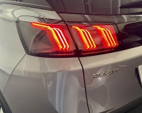 PEUGEOT 3008 II 1.5 BlueHDI  Allure Pack s&s 130cv Eat8 Automatica "Retrocamera - vetri privacy - pack cromo - cerchi lega 18 bicolor - Fari full LED" (Auto Aziendale fatturabile con iva deducibile pari al nuovo)