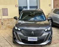 Peugeot 2008 1.5 bluehdi Allure Pack s&s 130cv EAT8 Automatica "Retrocamera - vetri privacy - pack black - cerchi lega - Fari LED" (Auto Aziendale fatturabile con iva deducibile pari al nuovo)