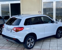 Suzuki Vitara 4wd 1.6 DDis 120cv V-Top AllGrip "Navigatore-Telecamera post.-Sedili Pelle/Alcantara - vetri privacy - vernice speciale Bianca Perlata"