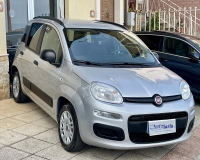 Fiat Panda 1.2 Easy S&S 69cv my19 "Adatta anche per neopatentati" (Mancorrenti - Vetri Privacy - Fasce paracolpi - Clima - USB)