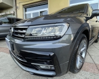 Volkswagen Tiguan 2.0 TDI 150 CV R-LINE Interior/Exterior "Fari Full Led+Gruppi ottici posteriori a led+ Quadro digitale+ Cerchi da 19"
