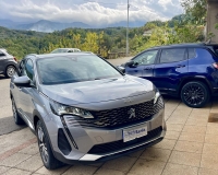 PEUGEOT 3008 II 1.5 BlueHDI  Allure Pack s&s 130cv Eat8 Automatica "Retrocamera - vetri privacy - pack cromo - cerchi lega 18 bicolor - Fari full LED" (Auto Aziendale fatturabile con iva deducibile pari al nuovo)